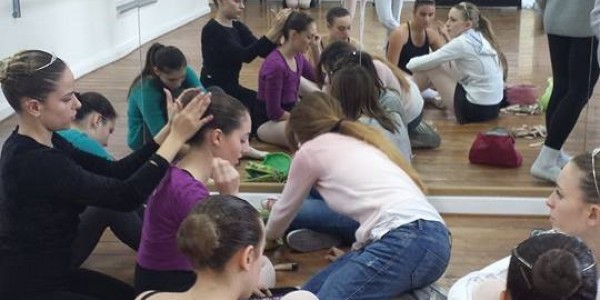 601219_621656547879895_875790655_n